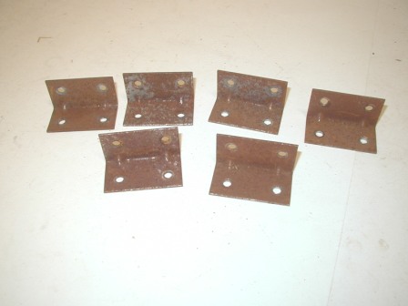 8 - Liner Cabinet Corner Brackets (Rusty) (Lot of 6) (1 X1 X 2) (Item #125) $11.99