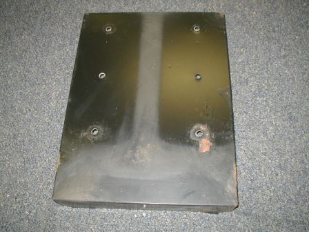 Midway / Cruisin World Seat Base Plate (Rusty / Will Need To Be Repainted) (Item #19) $34.99